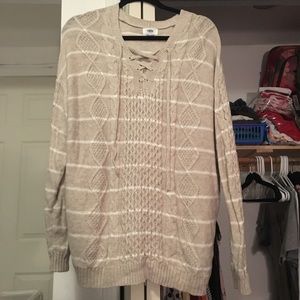 NWOT Tan old navy sweater